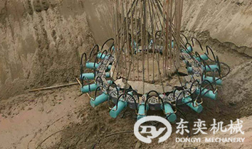 破除600-1500mm直徑實心灌注樁現場 MK180S破